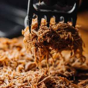 Рвана свинина 100 г